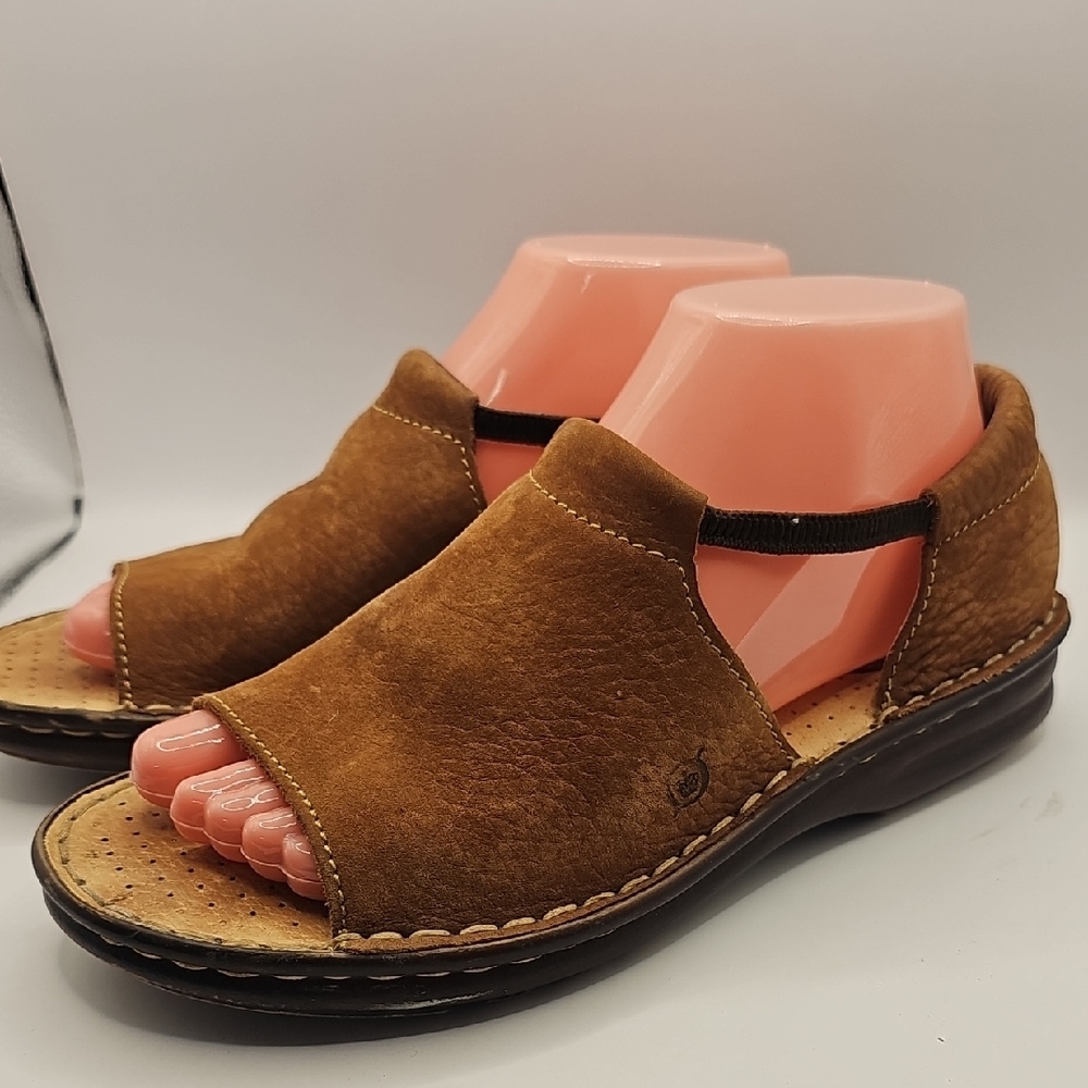 Born Women Brown Leather  Open Toe Sandals Size 9D